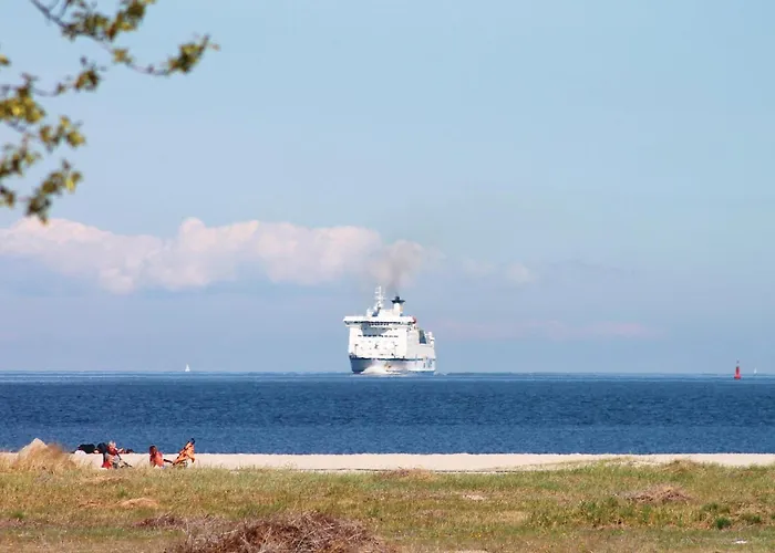 Abendrot 8 - Dorf 3 * Priwall